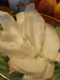 Make The silver spoon of a flower step 2