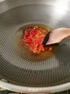 Make Red burning pig hoof step 6
