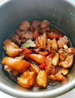 Make Red burning pig hoof step 9
