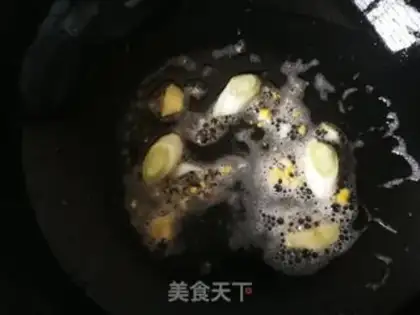Make Carrot screws, fried eggs step 6