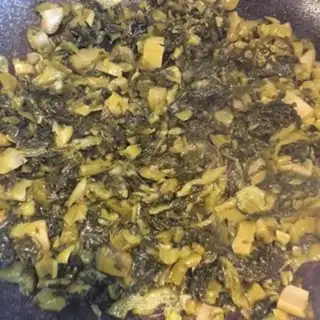 Make Sour beef noodles step 3