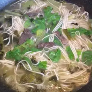 Make Sour beef noodles step 6