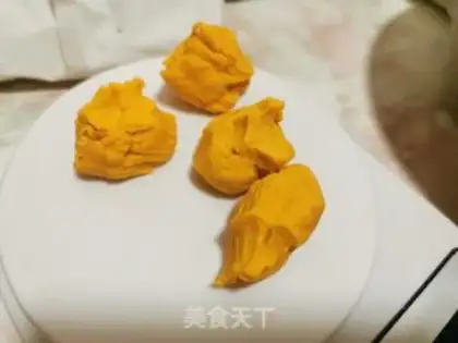 Make Snow Potato Corps step 3