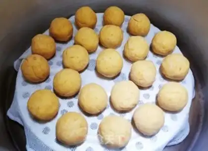 Make Snow Potato Corps step 5