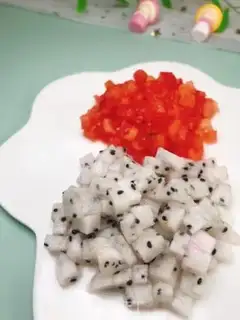 Make A thousand layers of fruit pizza step 1