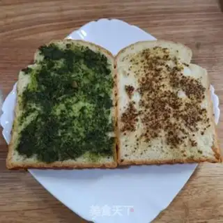 Make Sour cucumber egg sandwich step 1