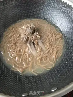 Make Sour spicy sauerkraut noodles step 6