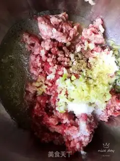 Make Beefball radish soup step 3