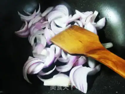 Make Onion fried tofu step 2