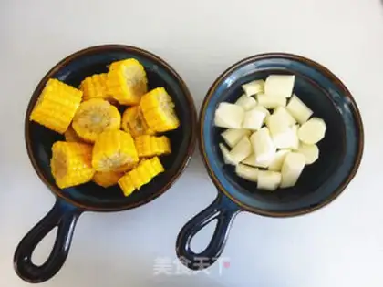 Make Mountain medicine, cornbone soup step 1