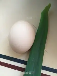 Make Egg onion waffles step 1