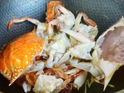 Make Seafood crab porridge step 6