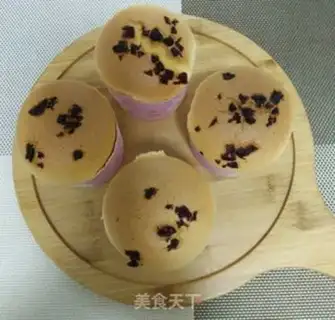 Make Cranberry cupcakes step 13