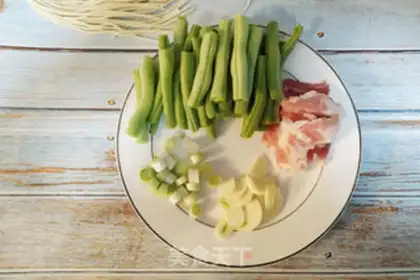 Make Bean bean noodle step 1