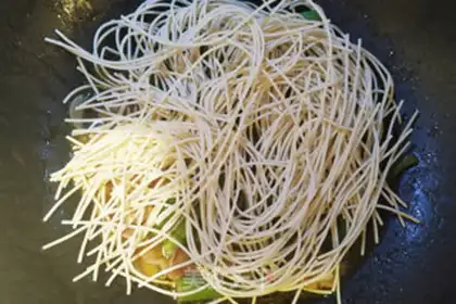 Make Bean bean noodle step 6