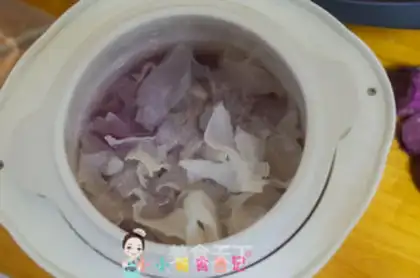 Make Purple potato silver ear soup step 6