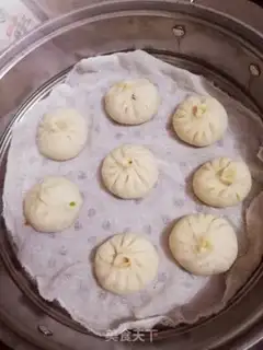 Make Skinny meat buns step 3