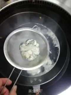 Make Pyramid oyster soup step 4