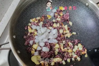 Make Cream shrimp rice step 6