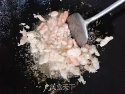 Make Celery fried shrimp step 5