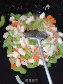 Make Celery fried shrimp step 8