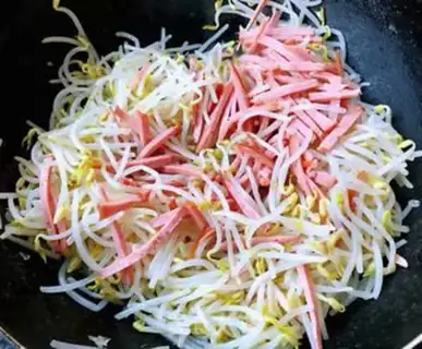 Make Cream of bean sprouts, carrot sausage step 7