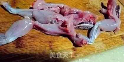 Make Frog soufflé step 1