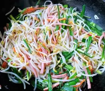 Make Cream of bean sprouts, carrot sausage step 10