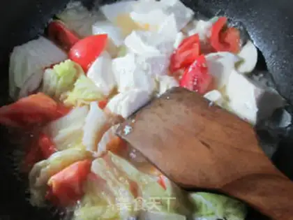 Make Tofu with tomato cabbage step 5