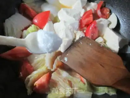Make Tofu with tomato cabbage step 7