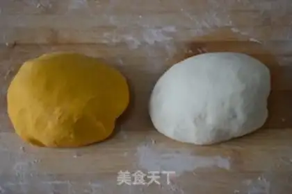 Make Manual pumpkin bag step 1