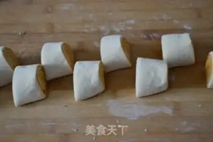 Make Manual pumpkin bag step 5