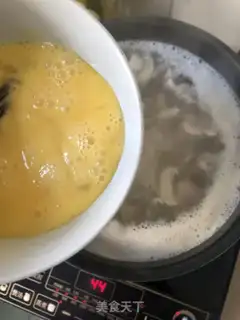 Make Skinny mushroom egg soup step 8