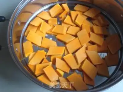 Make Pumpkin rice cake step 2