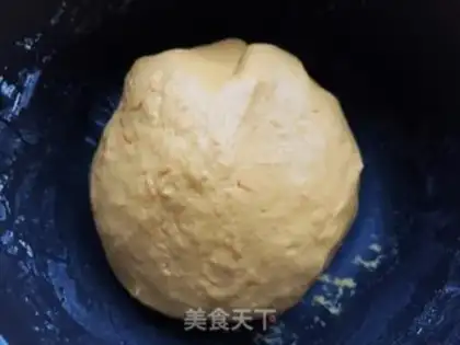 Make Pumpkin crackers step 2