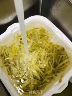 Make Squeeze the veal step 1