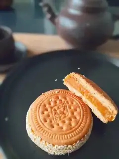 Make Pumpkin crackers step 15