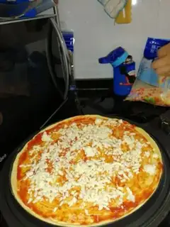 Make Twin mushroom pumpkin pizza step 4
