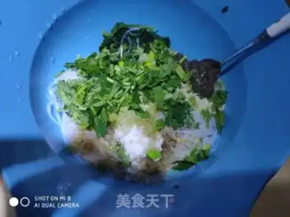 Make A spinach mix fan step 4
