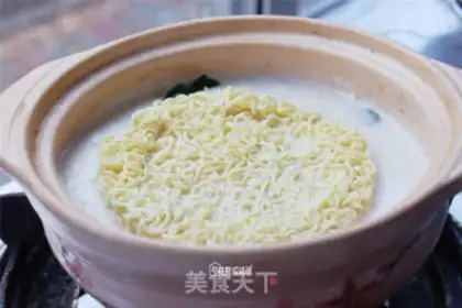 Make Milk-cooked noodles step 5