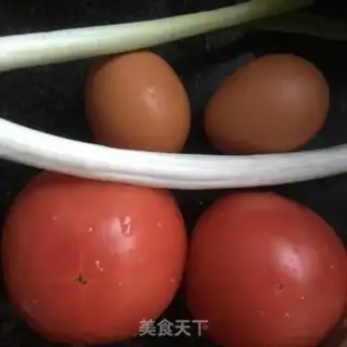 Make Tomato eggs and rice step 0