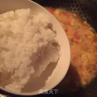 Make Tomato eggs and rice step 6