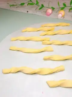 Make Pumpkin tooth grinder step 8
