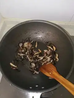 Make Spicy soup step 4