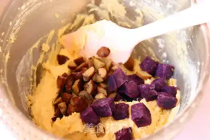Make Chestnut potato pound cake step 4