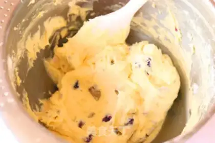 Make Chestnut potato pound cake step 5