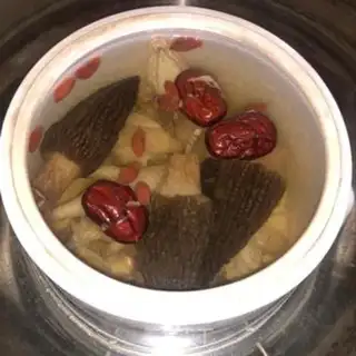 Make Old hen soup step 2