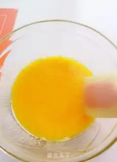 Make Strawberry roll step 2