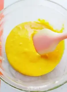 Make Strawberry roll step 4