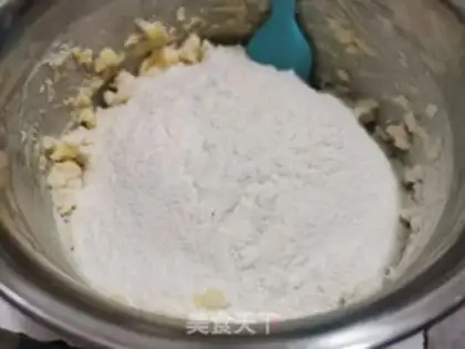 Make Spider-Apricot step 4